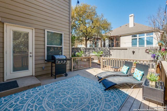 2739 Summit View, San Antonio, TX 78261