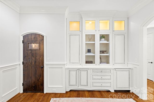 2427 Danbury Street, Charlotte, NC 28211