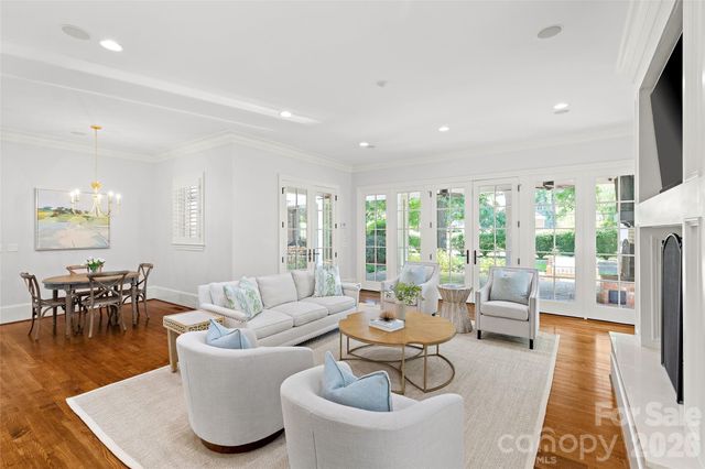 2427 Danbury Street, Charlotte, NC 28211