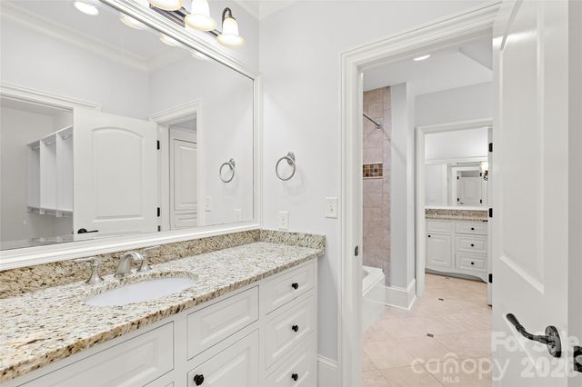 2427 Danbury Street, Charlotte, NC 28211