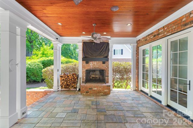 2427 Danbury Street, Charlotte, NC 28211