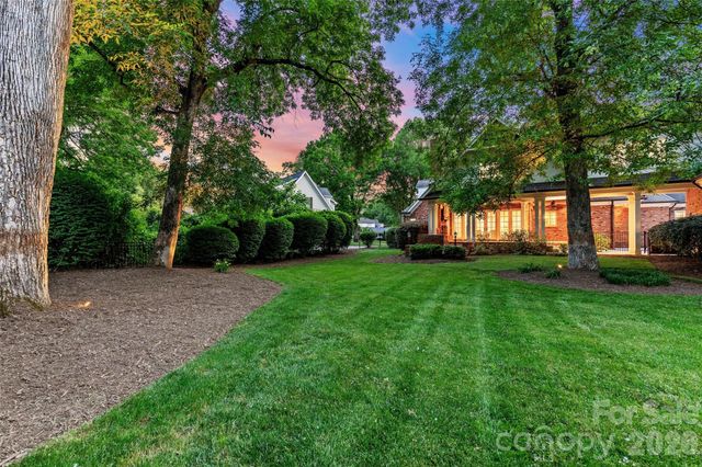 2427 Danbury Street, Charlotte, NC 28211