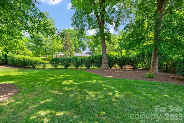 2427 Danbury Street, Charlotte, NC 28211