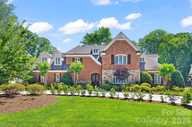 2427 Danbury Street, Charlotte, NC 28211