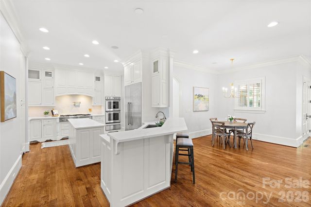 2427 Danbury Street, Charlotte, NC 28211