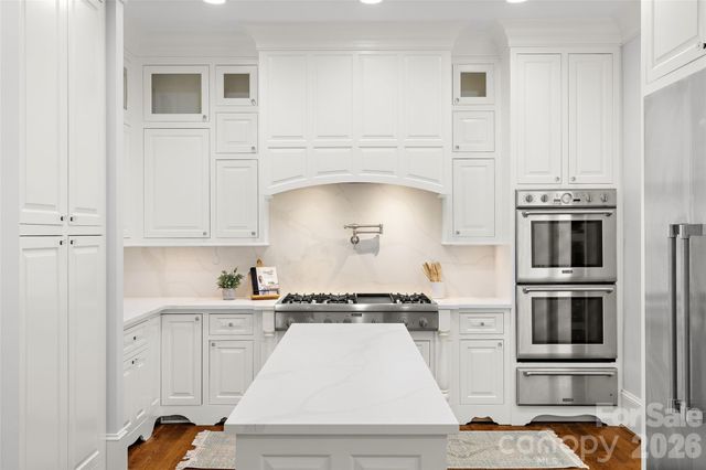 2427 Danbury Street, Charlotte, NC 28211