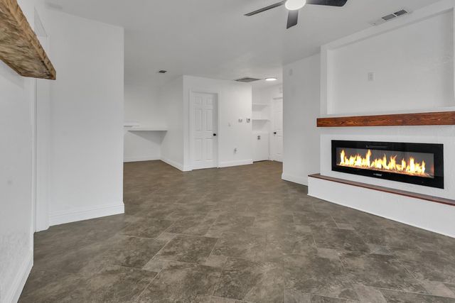 2360 Finland Ave, Stockton, CA 95205