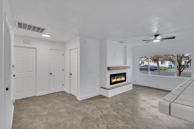 2360 Finland Ave, Stockton, CA 95205