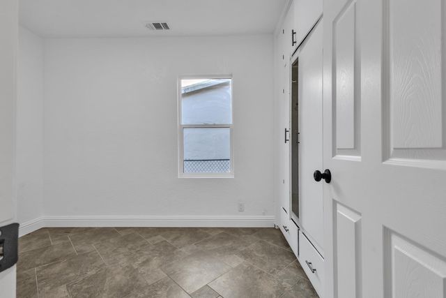 2360 Finland Ave, Stockton, CA 95205