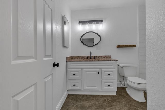 2360 Finland Ave, Stockton, CA 95205