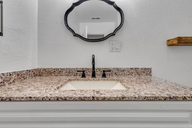 2360 Finland Ave, Stockton, CA 95205