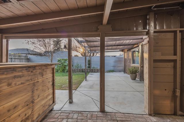 2360 Finland Ave, Stockton, CA 95205