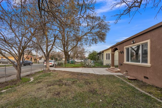 2360 Finland Ave, Stockton, CA 95205