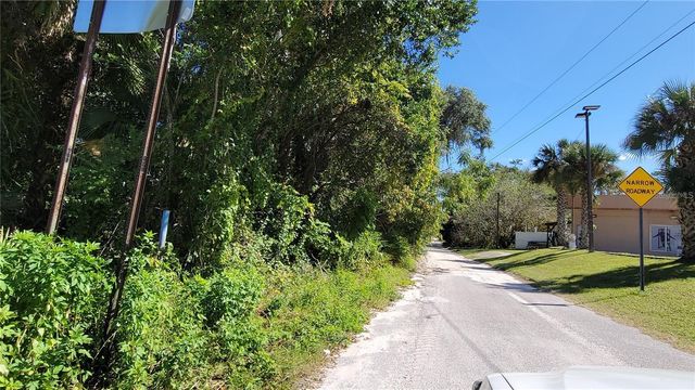 LAKEVIEW ST, Deland, FL 32724