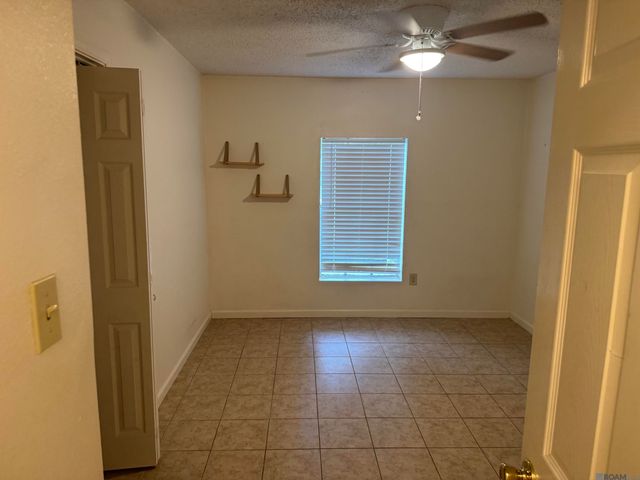 26003 Shadow Brook Ave, Denham Springs, LA 70826