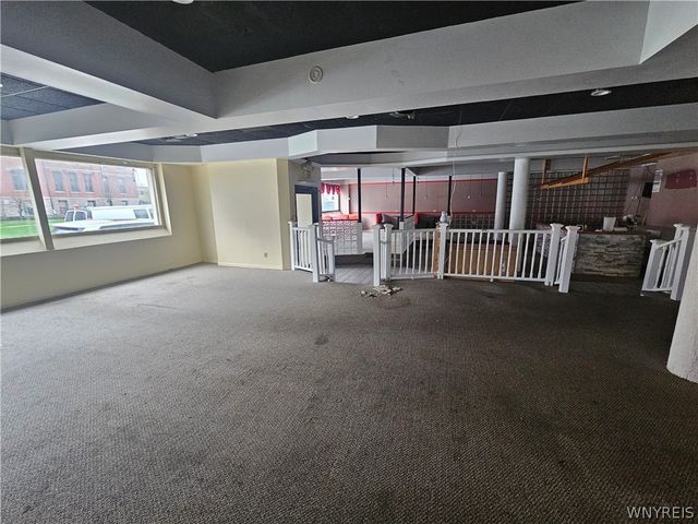 2711 South Park Avenue, Lackawanna, NY 14218