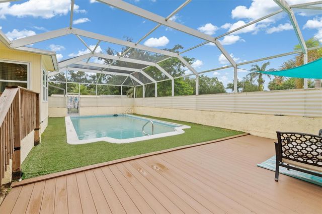 2205 DIXIE AVENUE, Punta Gorda, FL 33950