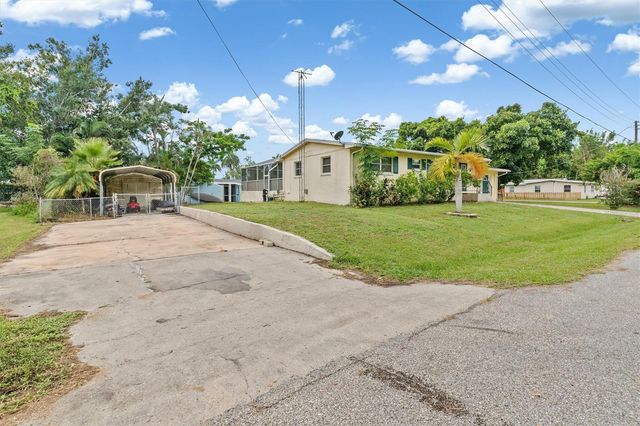 2205 DIXIE AVENUE, Punta Gorda, FL 33950