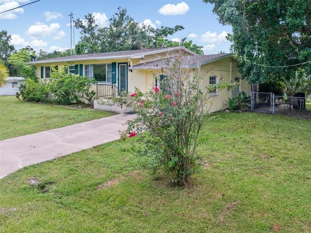 2205 DIXIE AVENUE, Punta Gorda, FL 33950