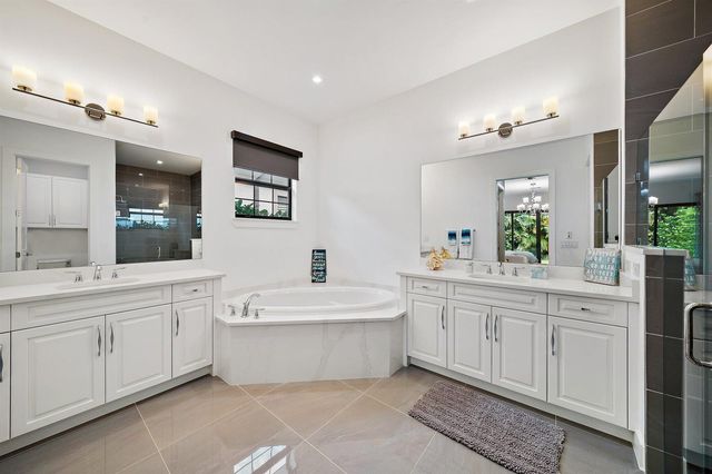 2938 Gin Berry Way, West Palm Beach, FL 33401