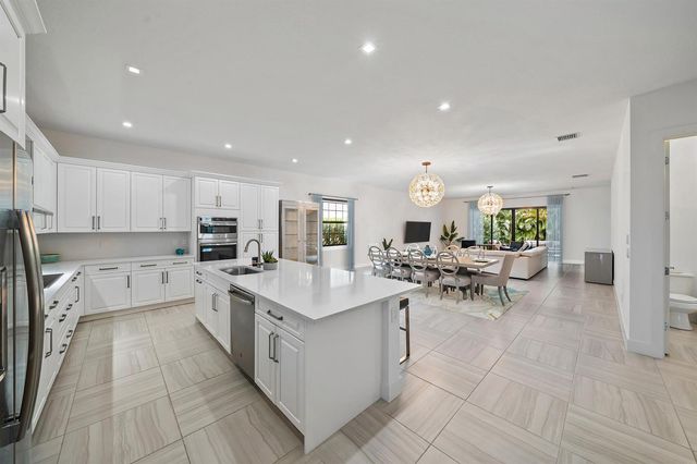 2938 Gin Berry Way, West Palm Beach, FL 33401