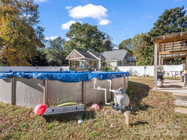 187 E High Road, Bostic, NC 28018