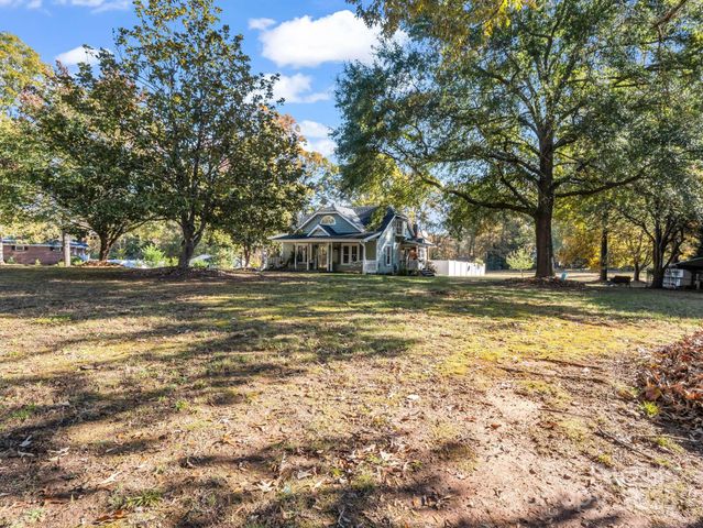 187 E High Road, Bostic, NC 28018