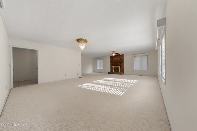 310 Gregory Road, Wilmington, NC 28405