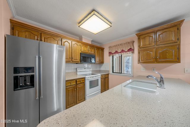 310 Gregory Road, Wilmington, NC 28405