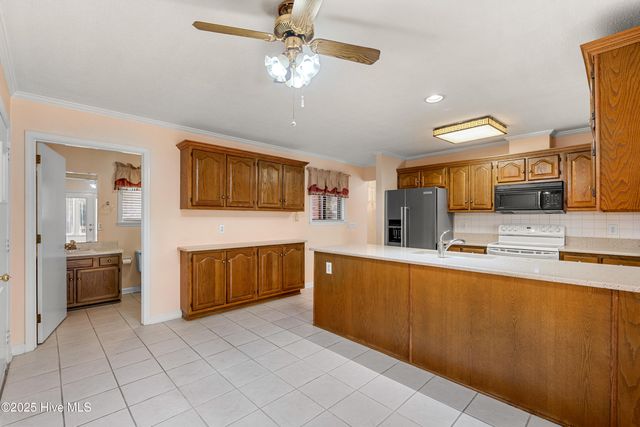 310 Gregory Road, Wilmington, NC 28405