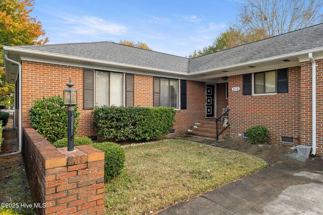 310 Gregory Road, Wilmington, NC 28405