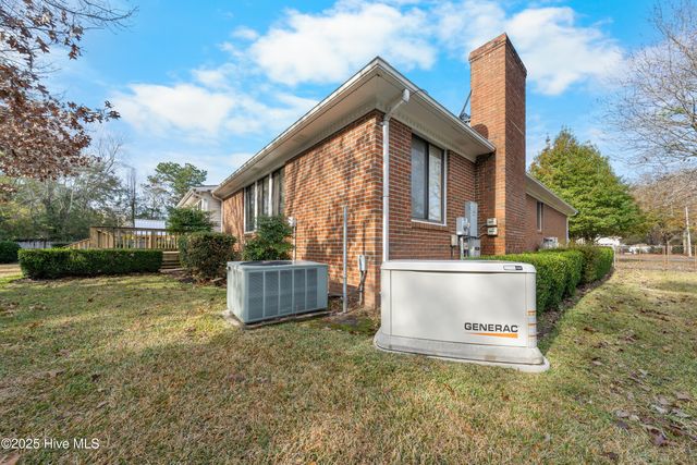 310 Gregory Road, Wilmington, NC 28405