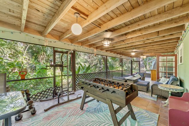 9207 N 166th Way N, Jupiter, FL 33478