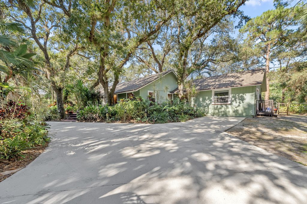 9207 N 166th Way N, Jupiter, FL 33478