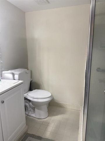 12209 SW 14th Ln 1101, Miami, FL 33184