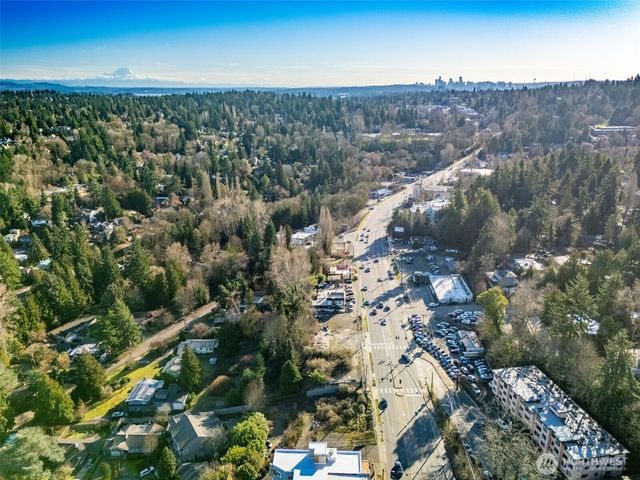 10400 10504 Lake City Way NE, Seattle, WA 98125