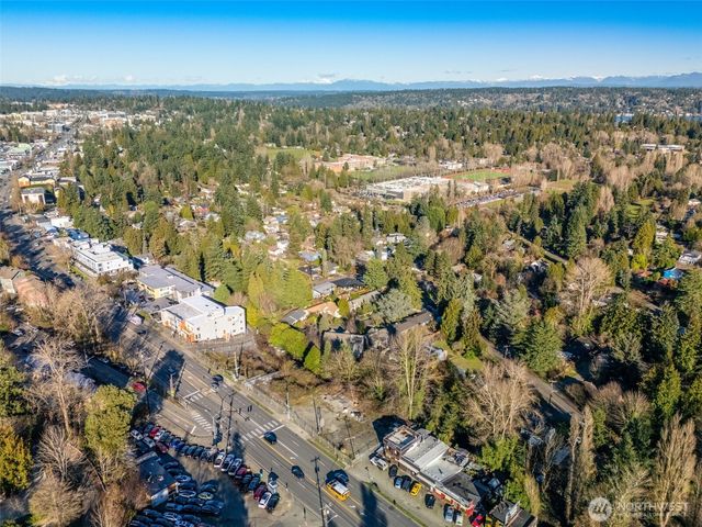10400 10504 Lake City Way NE, Seattle, WA 98125