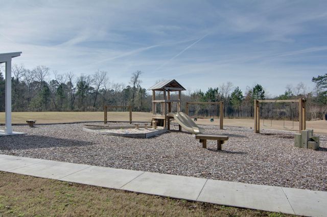 151 Kimberton Avenue, Moncks Corner, SC 29461