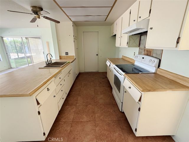 28422 Sun City Blvd, Menifee, CA 92586