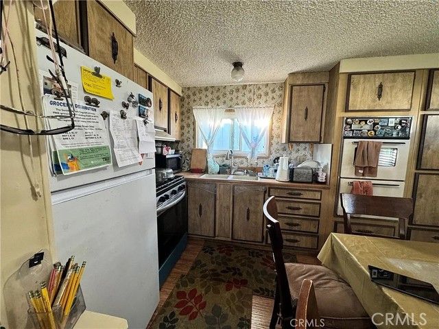 1850 W Orangethorpe SPC44, Fullerton, CA 92833