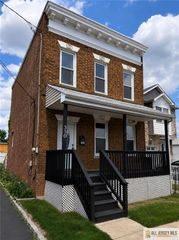 350 Summit Avenue, Perth Amboy, NJ 08861