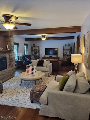 1882 Meadow Drive, Hinckley, OH 44233