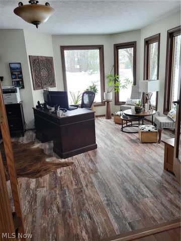 1882 Meadow Drive, Hinckley, OH 44233