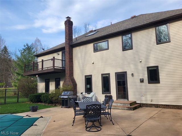 1882 Meadow Drive, Hinckley, OH 44233