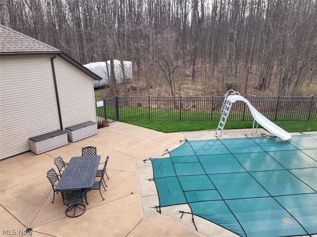 1882 Meadow Drive, Hinckley, OH 44233