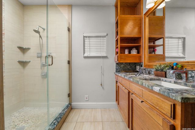 240 POST AVE, San Antonio, TX 78215