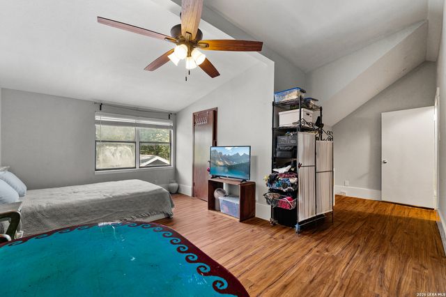 240 POST AVE, San Antonio, TX 78215