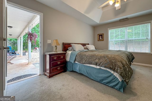 563 Deadwood Trail, Locust Grove, GA 30248