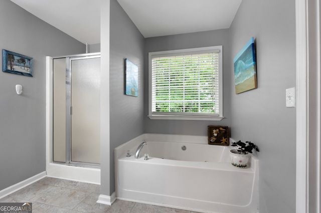 563 Deadwood Trail, Locust Grove, GA 30248