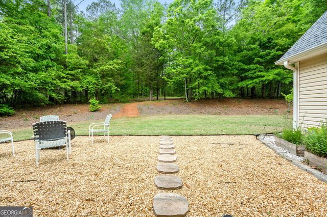 563 Deadwood Trail, Locust Grove, GA 30248